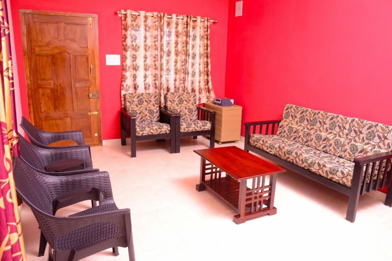 Coorg Girinivas Homestay 102 มาดิเครี ภายนอก รูปภาพ